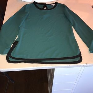 Boutique green/blue long sleeve top